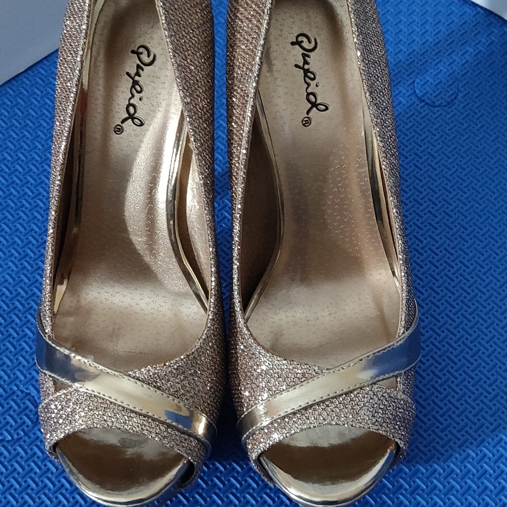 All that Sparkles, isn't Gold